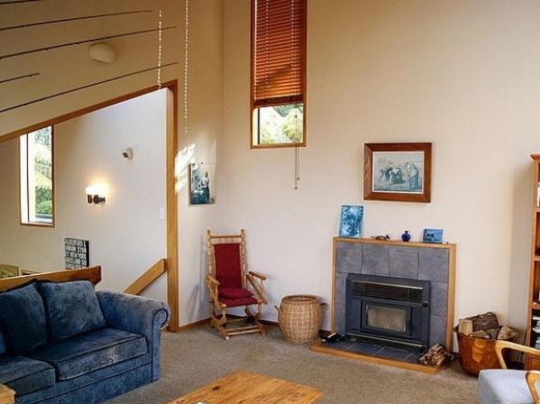 The Beeches - Pukawa Bay Holiday Home - Lake Taupo