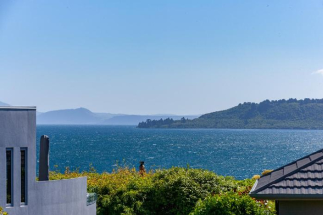 Lakehaven - Lake Taupo Holiday Home - Lake Taupo