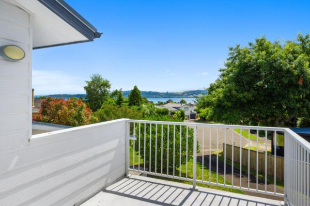5 Kensington - Taupo Holiday Home - Lake Taupo