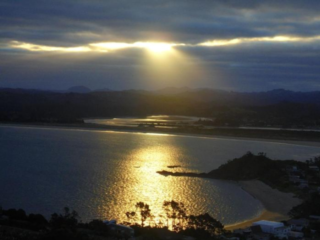 Ocean Purring Views - North Island
