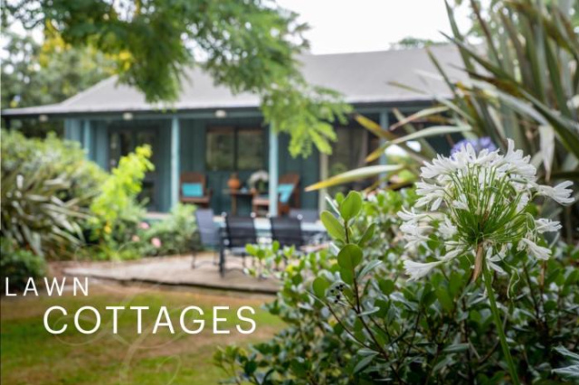 Lawn Cottages - North Island