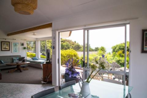 Sea Cottage - North Island