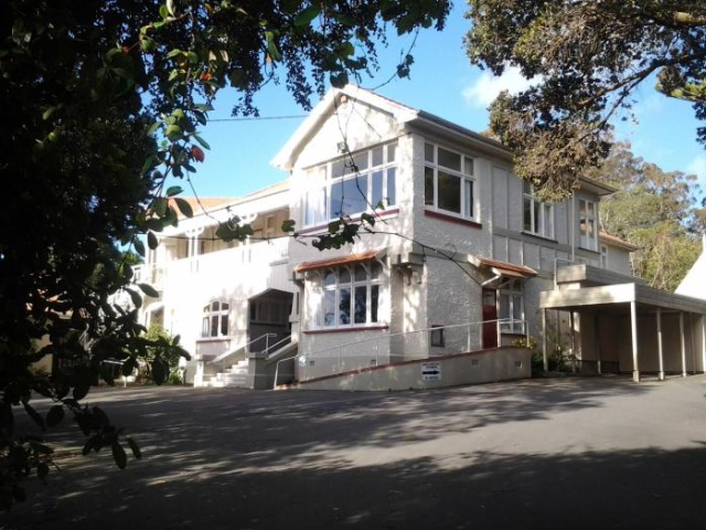 Hikurangi Check-in Hotel - North Island