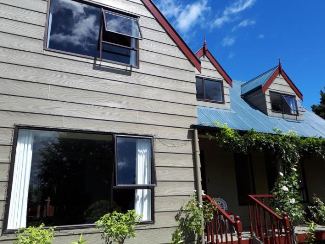 Rangaroa Heights - North Island