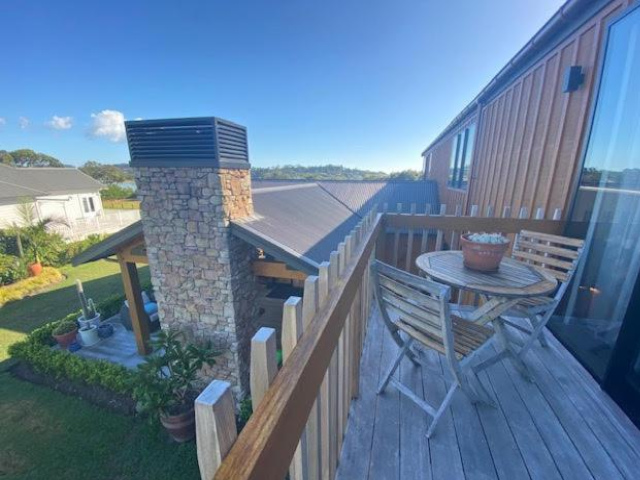 Dune View Accommodation - North Island