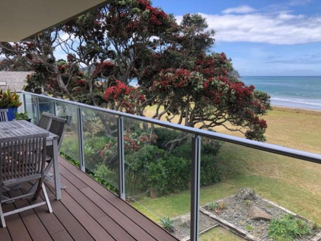 Beachfront Heights - Pauanui Holiday Apartment - 科罗曼德尔半岛
