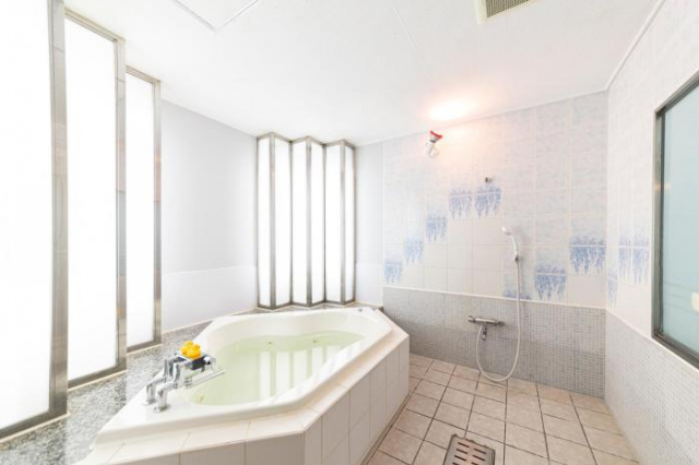 Hotel Chapel Suite Kobe Sannomiya Motomachi - Arima Onsen