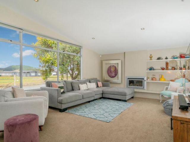 Sanctuary By The Water - Matarangi Holiday Home - Coromandel Peninsula