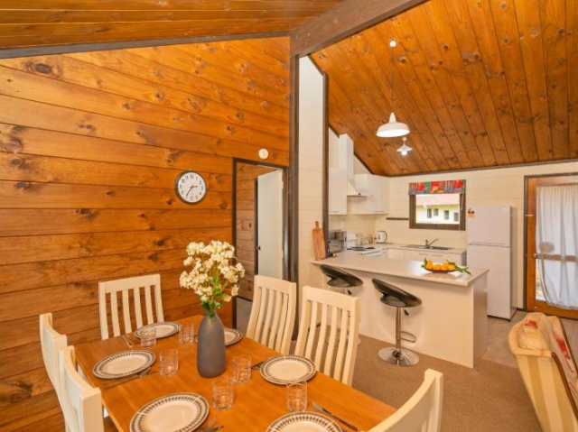 Sky Blue Bach - Whitianga Holiday Home - Coromandel Peninsula