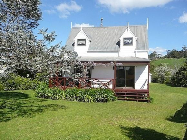 Cute Cottage - Cooks Beach Bach - Coromandel Peninsula