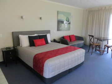 Harbour View Motel on Ahuriri Beach in Napier NZ with sea view suites