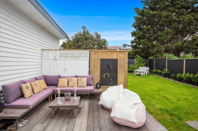 Waterfront Sunsets Studio - Northland