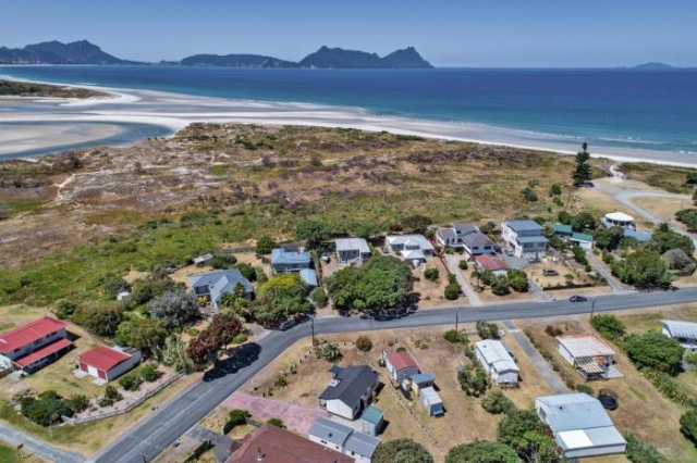 Bream Bay Sands - Ruakaka Holiday Home - Northland