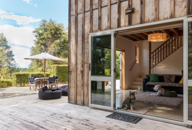 Beech Hill - Pet Friendly Holiday Home - Tasman