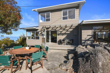 Hilltop Heaven - Kaiteriteri Holiday Home