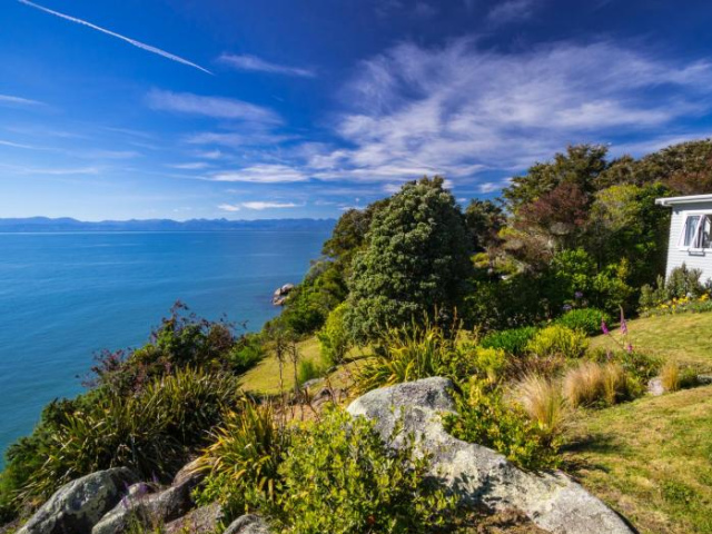 Incredible Bay Views - Kaiteriteri Bach - Tasman
