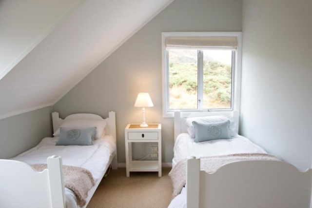 Buchanan Lodge - 60 acres on Wanaka lakefront - Cardrona Alpine Resort