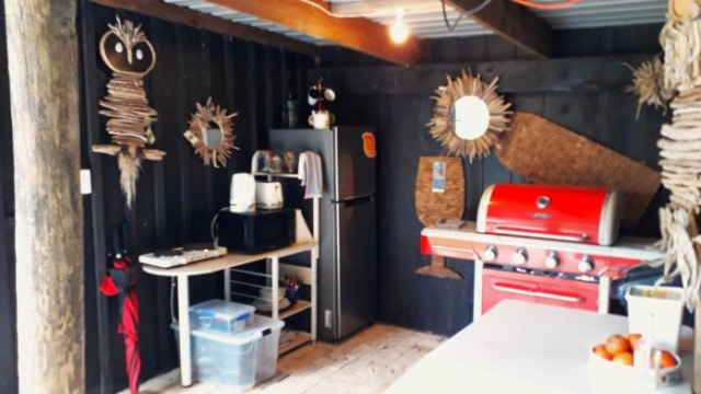 Quirky Woods - Glamping Cabins at Maketu - 豐盛灣大區
