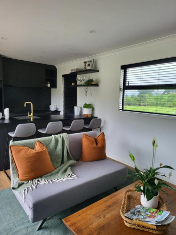 Kotuku Cottage