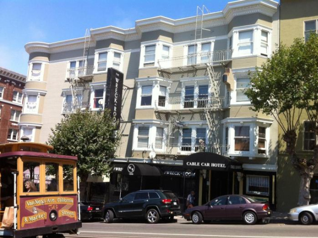Cable Car Hotel - San Francisco
