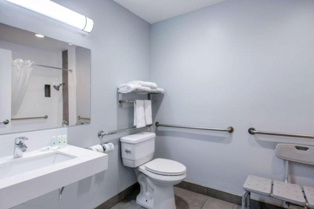 Quality Inn Near Hollywood Walk of Fame - Los Angeles