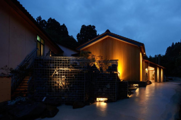 Yunosato Ikemori Bekkan Tenza