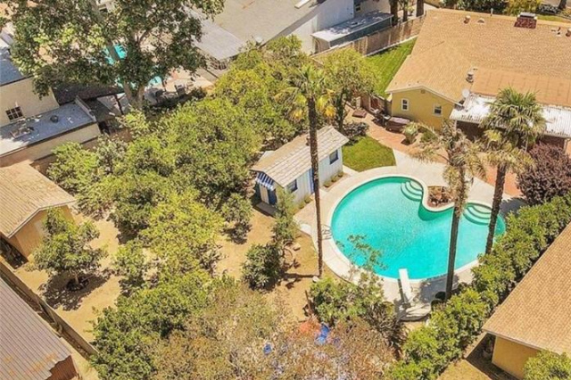 Spacious Home with Garden & Pool - 洛杉磯