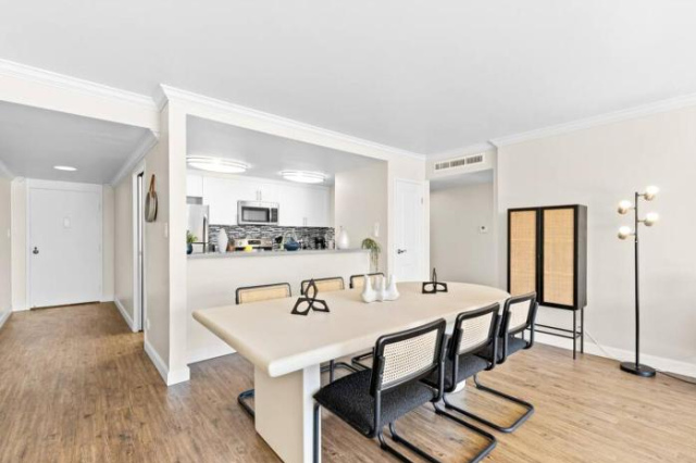 #1 Striking 3bedroom with Stunning Marina Views - Los Angeles