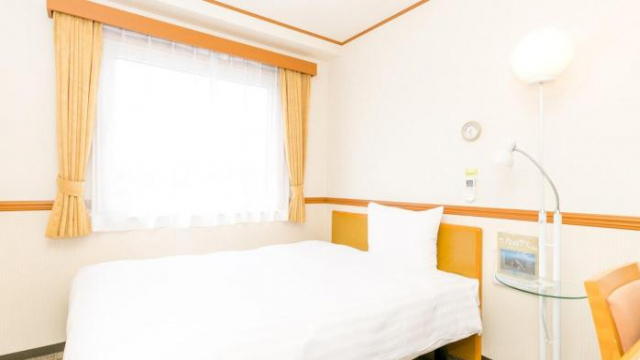 Toyoko Inn Kobe Sannomiya-eki Higashi - Kobe