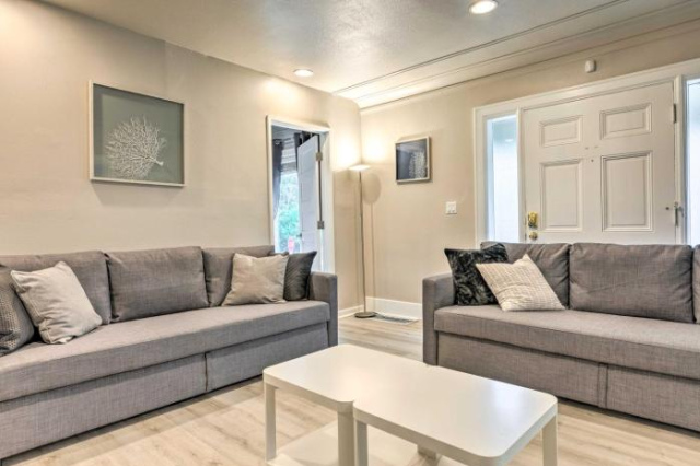 Seattle Home with Private Yard about 8 Mi to Dtwn! - Seattle