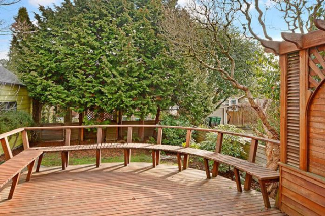 Husky Hideaway - 2 Bed 1 Bath Vacation home in Seattle - Seattle