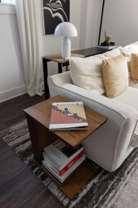 Debonair HP Studio with Lake View by Zencity - Chicago