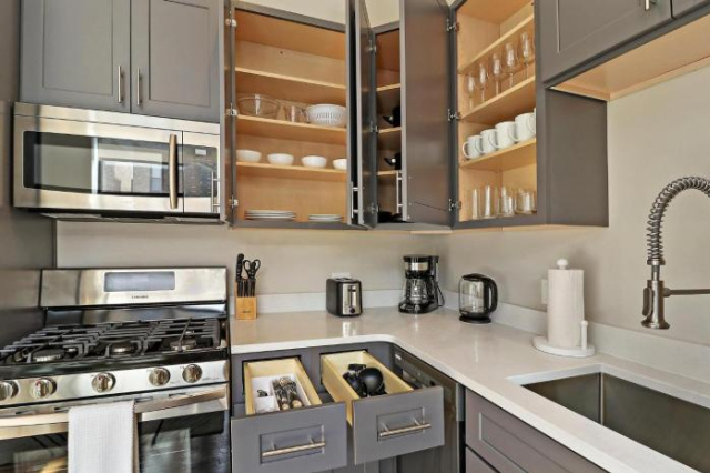 Splendid 1BR Apt in Lakeview Fully Furnished - Broadway 204 - Chicago
