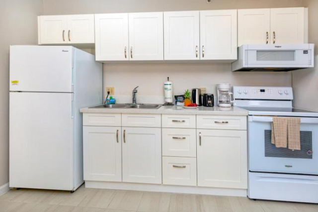 30th Fl. Ocean View, Short Walk to Beach, Parking - Honolulu