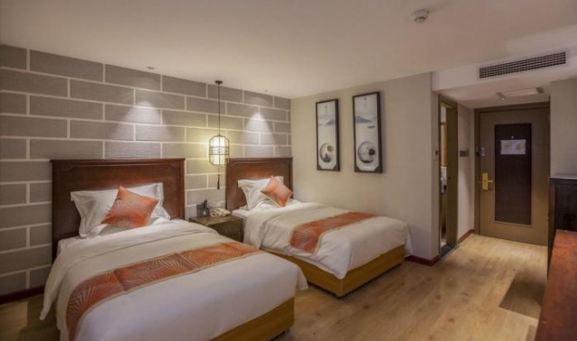 Beijing Tangfu Nanluoguxiang Hutong Culture Hotel - Beijing