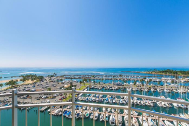 Ilikai Marina 1684 Yacht Harbor View 1BR - Honolulu