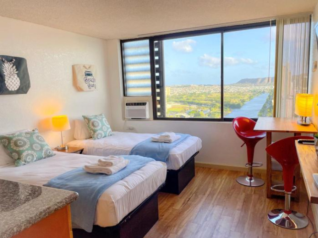 Cozy Hawaiian Monarch Condo - Honolulu