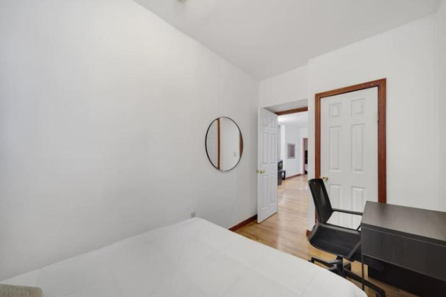 Minimalist Style 3BD 1BTH Shared Apt near NU in Boston - Boston