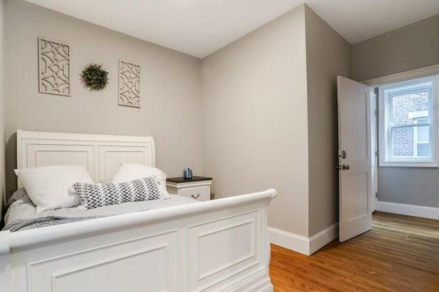 Cozy 4BD 2BTH Shared Apt in Brookline near BU - 波士頓