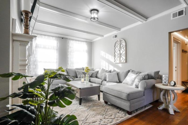 Modern 3BD 2BTH Shared Apt in Brookline near MGH - Boston