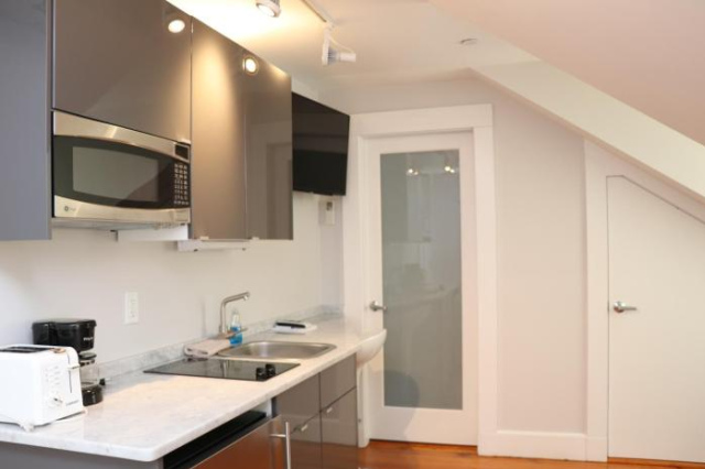 Downtown Beacon Hill, Convenient, Comfy Studio #14 - Boston