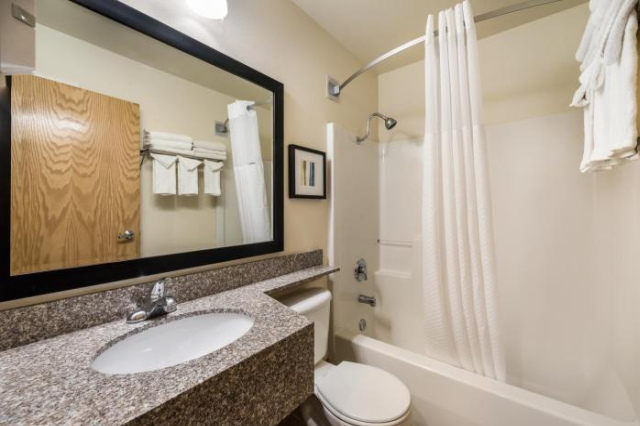 Quality Inn & Suites near NAS Fallon - Nevada