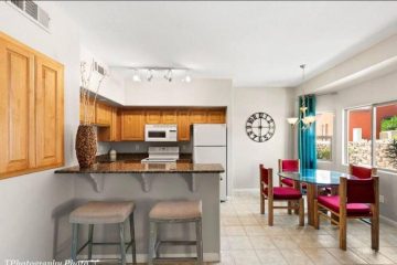 Golfer’s Oasis Condominium at Hawk Ridge