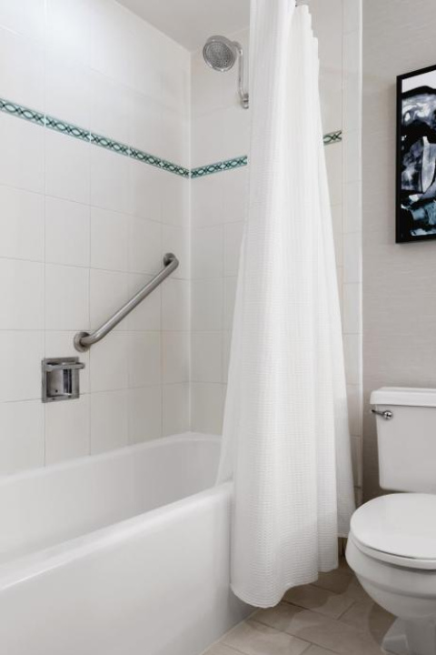 Delta Hotels by Marriott Woodbridge - New Jersey