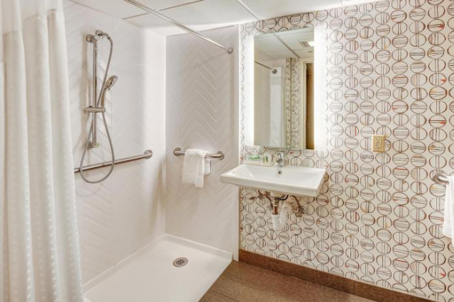 Holiday Inn Windsor East - New Jersey