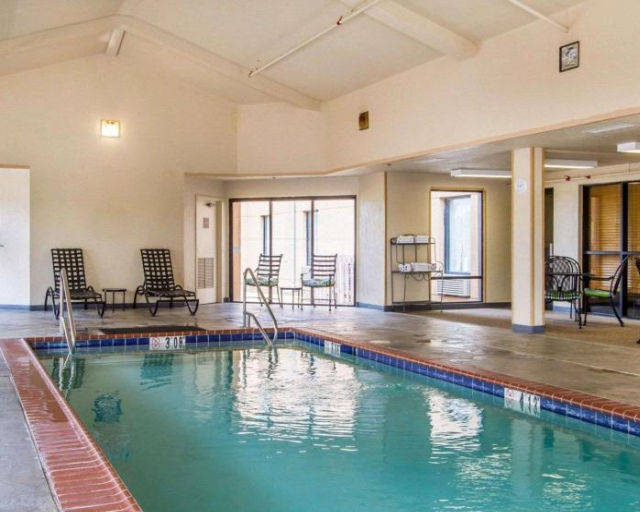 Quality Inn & Suites Benton - Draffenville - Kentucky