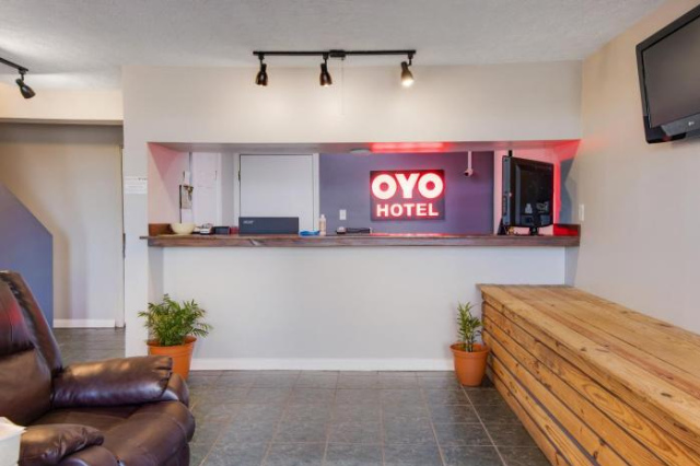 OYO Hotel Mt Vernon KY - Renfro Valley I-75 - Kentucky