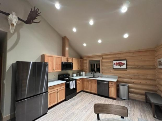 Clear Creek Cabin - Alaska