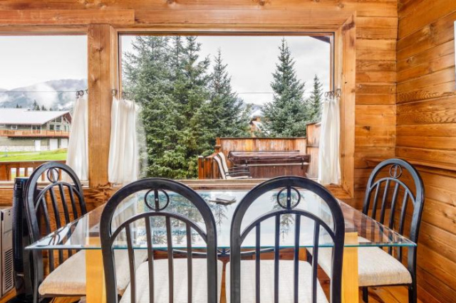 Alpina Cabin - Alaska