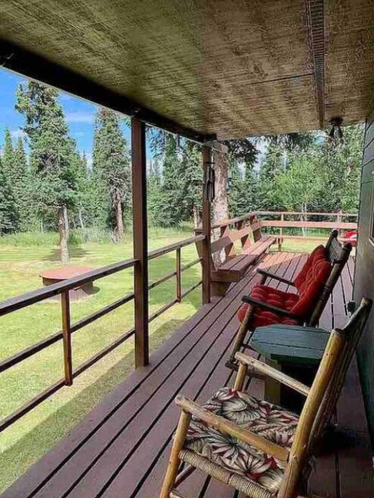 Denali Natl Park 3 Bedroom Home on 5 Acres, hiking and wildlife - Alaska
